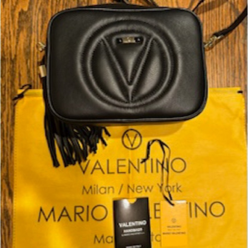 Valentino Black Leather Women’s Bag
